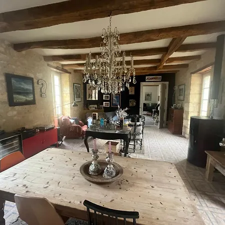 1 Rue Pasquet Pool With Kitchen